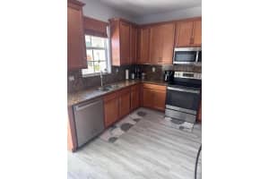 583 Dakota Drive, Jupiter, FL 33458 Sold 08/22/25