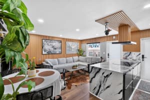 363 Washington Avenue 32, Miami Beach, FL 33139 - MLS#R11106058