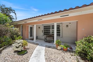 1250 SE 10th Street, Deerfield Beach, FL 33441 - MLS#R11106065