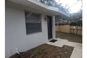 2002 S 10th Street Apt C, Fort Pierce, FL 34950 Sold 08/29/25