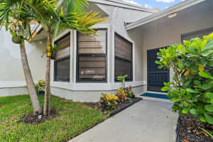 703 Saint Giles Court, Palm Beach Gardens, FL 33418 - MLS#R11106075
