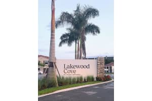 6745 Broadwater Lane, Lake Worth