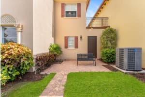 106 Via Floresta Drive, Boca Raton, FL 33487 - MLS#R11106128