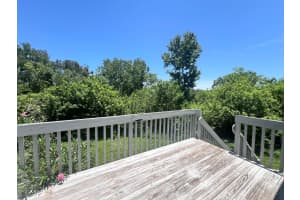 602 Centre Court SW 202, Vero Beach, FL 32962 - MLS#R11106137