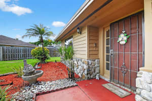 7700 Woodland Creek Lane, Lake Worth, FL 33467 - MLS#R11106185