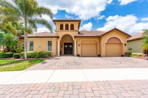 885 SW Grand Reserves Boulevard, Port Saint Lucie, FL 34986 - MLS#R11106211