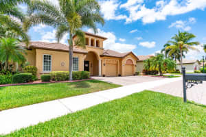 885 SW Grand Reserves Boulevard, Port Saint Lucie, FL 34986 - MLS#R11106211