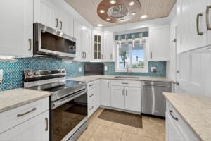 4 Westwood Avenue 205h, Tequesta, FL 33469 - MLS#R11106240