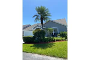 378 NW Sherry Lane, Port Saint Lucie, FL 34986 Sold 10/30/25