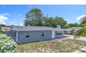 2105 Tallahassee Drive, West Palm Beach, FL 33409 Sold 08/15/25