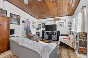 325 Jeffery Street, Boca Raton, FL 33487 Sold 08/22/25