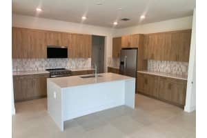 6880 SE Park Trace Drive, Stuart, FL 34997 Sold 10/23/25