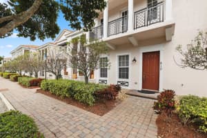810 NW 83rd Lane, Boca Raton, FL 33487 - MLS#R11106393