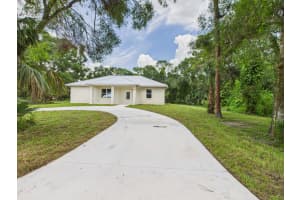 626 SE 13th Avenue, Okeechobee, FL 34974 Sold 09/26/25
