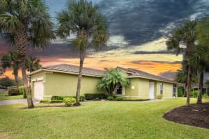 9692 Sw Lindale Trace Boulevard, Port Saint Lucie