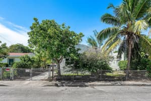 719 Briggs Street, West Palm Beach, FL 33405 - MLS#R11106462