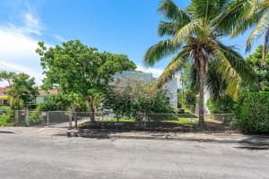 719 Briggs Street, West Palm Beach, FL 33405 - MLS#R11106462