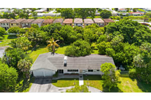 5250 Rock Island Road, Tamarac, FL 33319 - MLS#R11106473