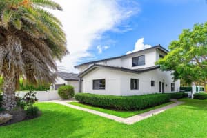 811 31st Street, Boca Raton, FL 33432 - MLS#R11106479