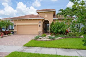 23034 SW Accesi Way, Port Saint Lucie, FL 34986 - MLS#R11106495
