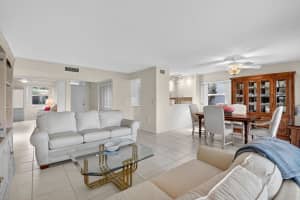 7390 Lake Meadow Way 101, Boynton Beach, FL 33437 - MLS#R11106500