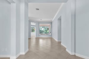 7756 Greenbrier Circle, Port Saint Lucie, FL 34986 - MLS#R11106513