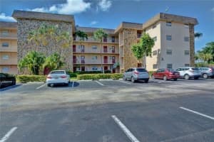 8101 Sw 24th Court 105, Davie
