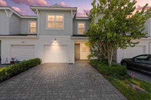 554 Parsons Way, Deerfield Beach, FL 33442 Sold 08/14/25