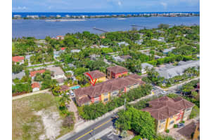 530 S Federal Highway 2, Lake Worth Beach, FL 33460 - MLS#R11106603