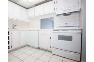 500 Executive Center 1m Drive 1m, West Palm Beach