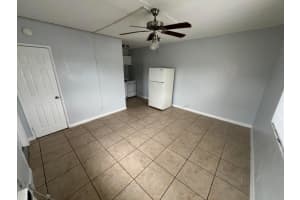 3300 Broadway Avenue 9, West Palm Beach, FL 33407 - MLS#R11106656