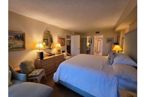 2560 Ocean Boulevard, Palm Beach, FL 33480 - MLS#R11106684