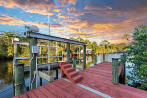 299 SW Lost River Road, Stuart, FL 34997 - MLS#R11106693