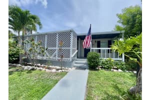 2555 Pga Boulevard 421, Palm Beach Gardens, FL 33410 - MLS#R11106732