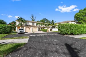 4456 Crystal Lake Drive 4456, Deerfield Beach