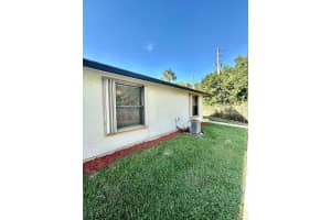 2828 Stoneway Lane D, Fort Pierce, FL 34984 - MLS#R11106760