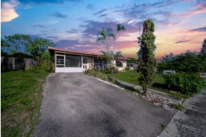 320 S 12th Street, Lantana, FL 33462 Sold 08/01/25
