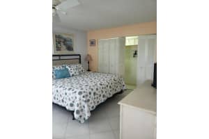 904 Flanders S, Delray Beach, FL 33484 - MLS#R11106798