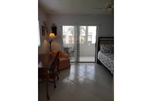 904 Flanders S, Delray Beach, FL 33484 - MLS#R11106798