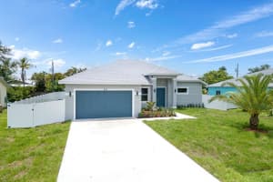714 SW Broadview Street, Port Saint Lucie, FL 34983 - MLS#R11106801