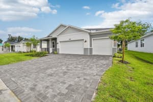 5653 Hampton Park Circle, Vero Beach, FL 32966 Sold 08/29/25