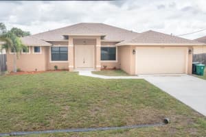 4232 SW Jame Street, Port Saint Lucie, FL 34953 - MLS#R11106817