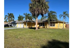 2351 SE Maize Street, Port Saint Lucie, FL 34952 - MLS#R11106834
