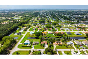 2586 SE Charleston Drive, Port Saint Lucie, FL 34952 Sold 11/25/25