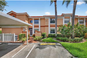 9877 Seacrest Circle 101, Boynton Beach, FL 33437 Sold 09/04/25