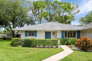 534 Club Drive, Palm Beach Gardens, FL 33418 Sold 09/08/25