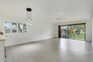 534 Club Drive, Palm Beach Gardens, FL 33418 Sold 09/08/25