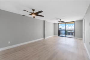 896 N Federal Hwy 526 Highway 526, Lantana, FL 33462 - MLS#R11106895