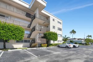 300 Waterway Drive S 208, Lantana, FL 33462 - MLS#R11106903