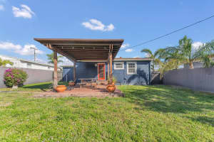 818 Kaye Street, West Palm Beach, FL 33405 - MLS#R11106907